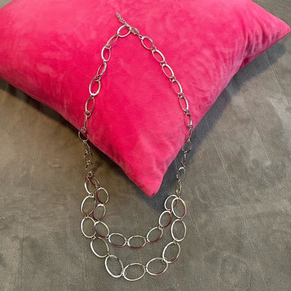 Silver link necklace